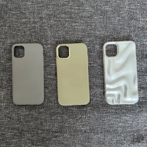 Mobilskal  - Tre stycken mobilskal för IPhone 11. Alla tre för 15 kronor!