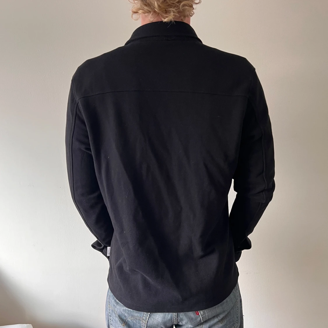 Svart overshirt med knappar från selected home - 1