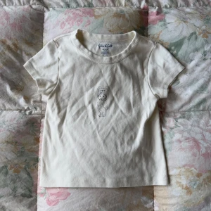 baby tee - använd en gång 