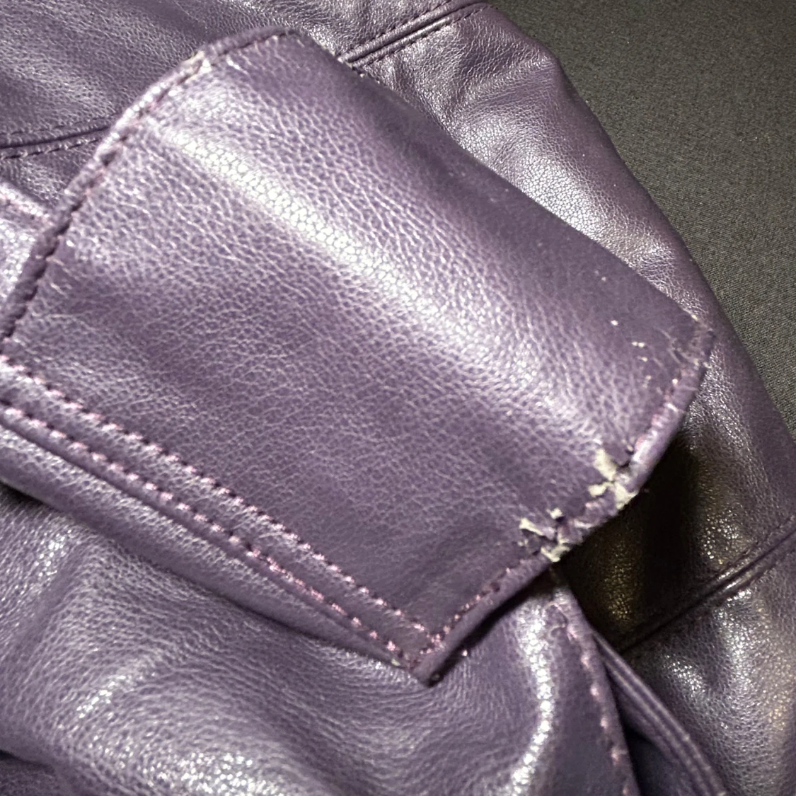 Lila axelväska från Daniel Hechter - 3