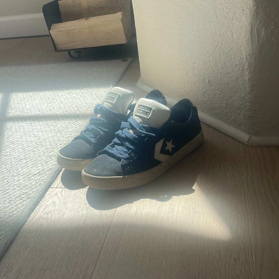Blå Converse CONS sneakers i mocka. St 38