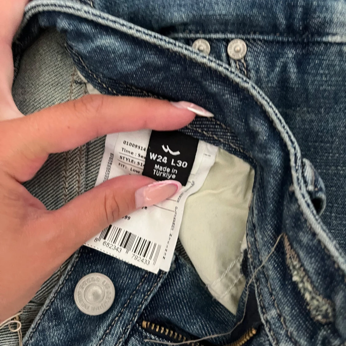 Blå bootcut jeans från LTB W24 L30 - 3