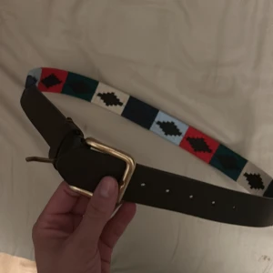 Pampeano bälte - Helt nytt, storlek 85, använt 2gånger. Kvitto finns