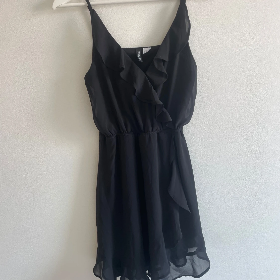 Svart kort klänning 