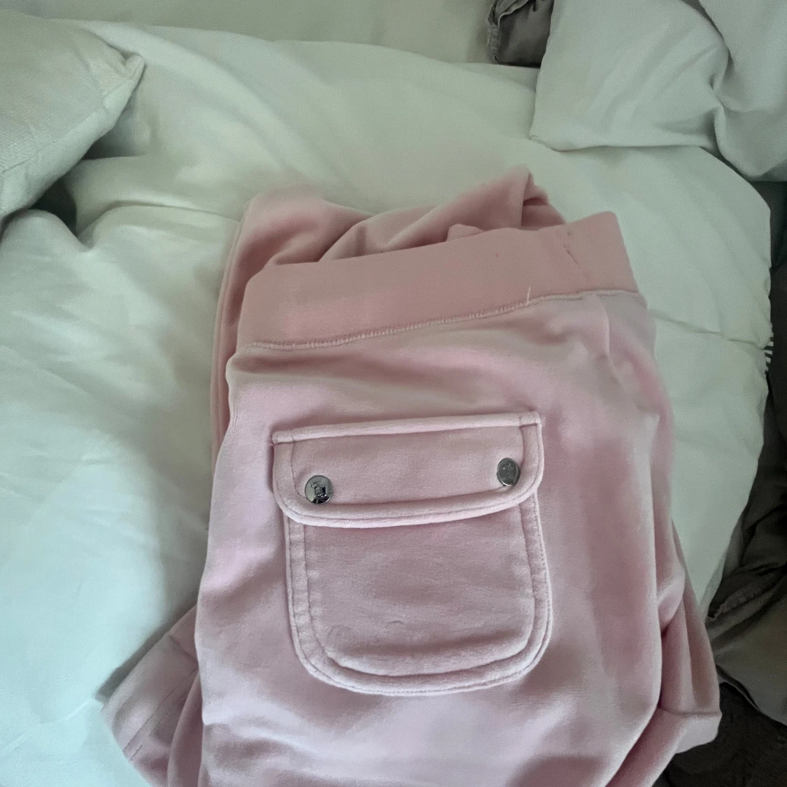 Ljusrosa mjukisbyxor från Juicy Couture - 3