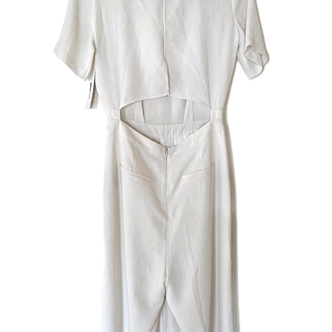 Oanvänd Jumpsuit Gina Tricot vit Ny prislapp strl 38 / M byxdress mode fest - 1