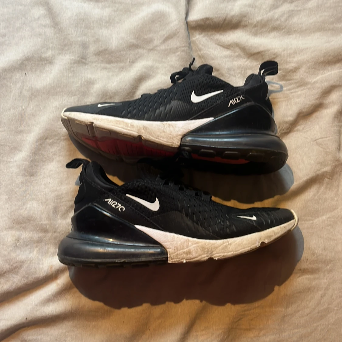 Nike Air Max 270 svarta sneakers