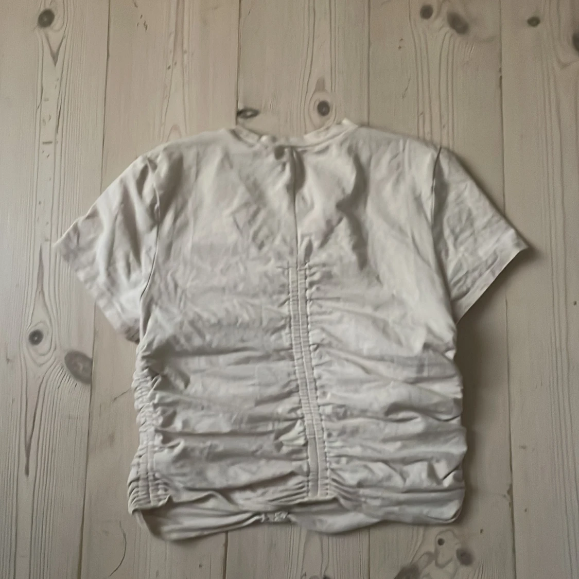 Beige snörad topp från H&M  - 1