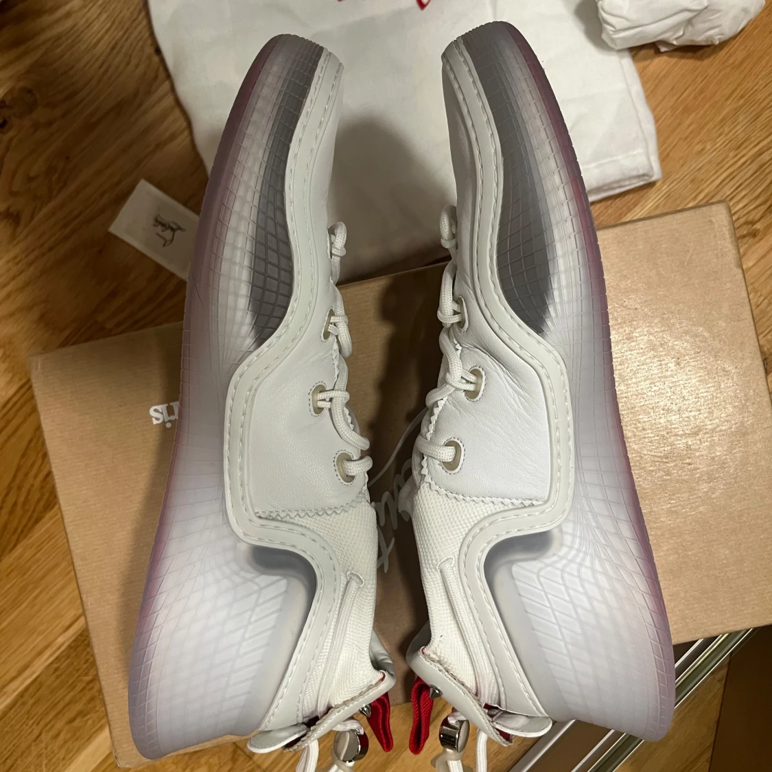 Louboutin Arpoador Flat - 3