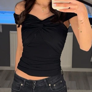 fest topp - använd 1 gång, nypris 399