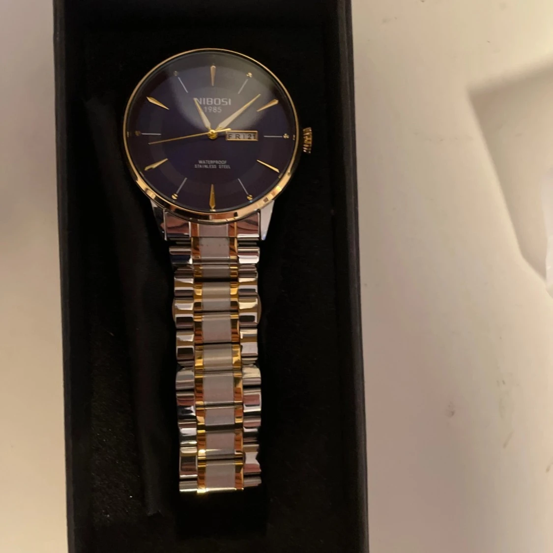 Blå klocka från Nibosi - 90