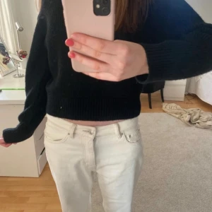 Vita baggy jeans - Vita jeans från Gina Tricot💗