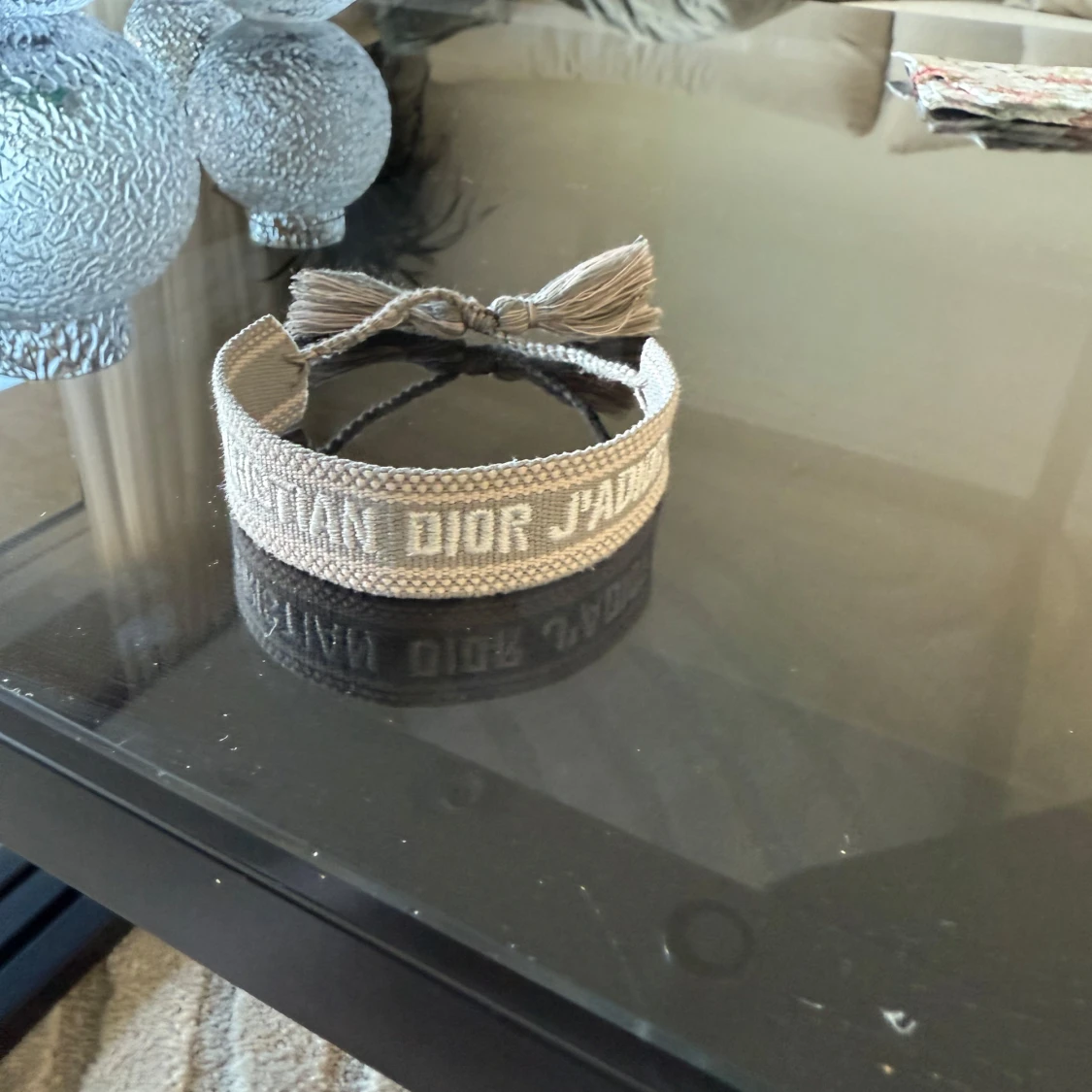 Beige armband från Dior