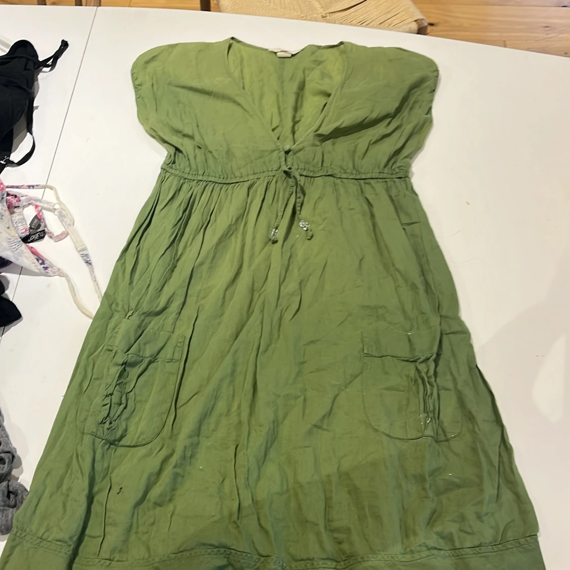 Grön bomullsklänning från L.O.G.G.