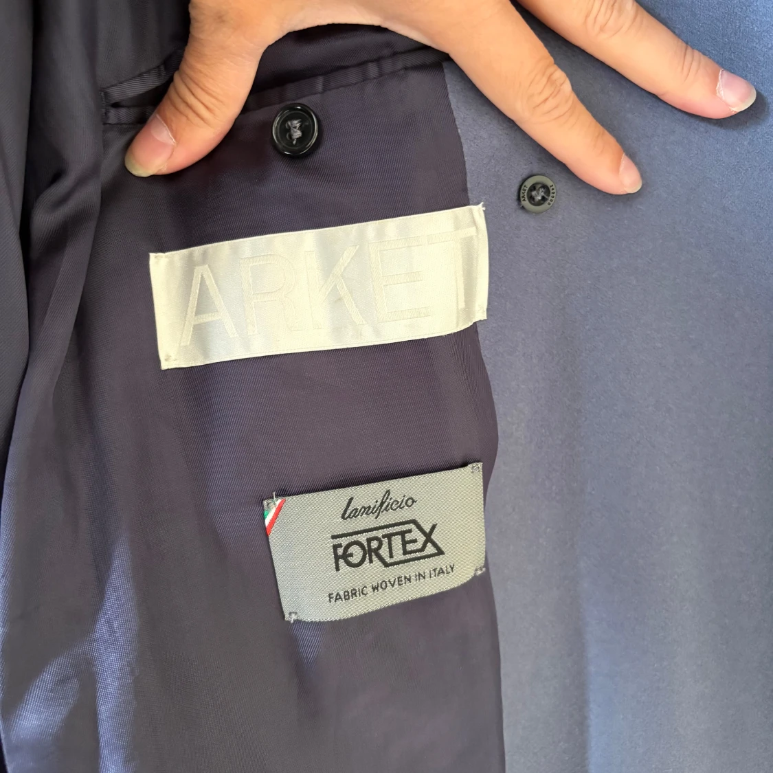 Blå kappa från ARKET med bälte - 2