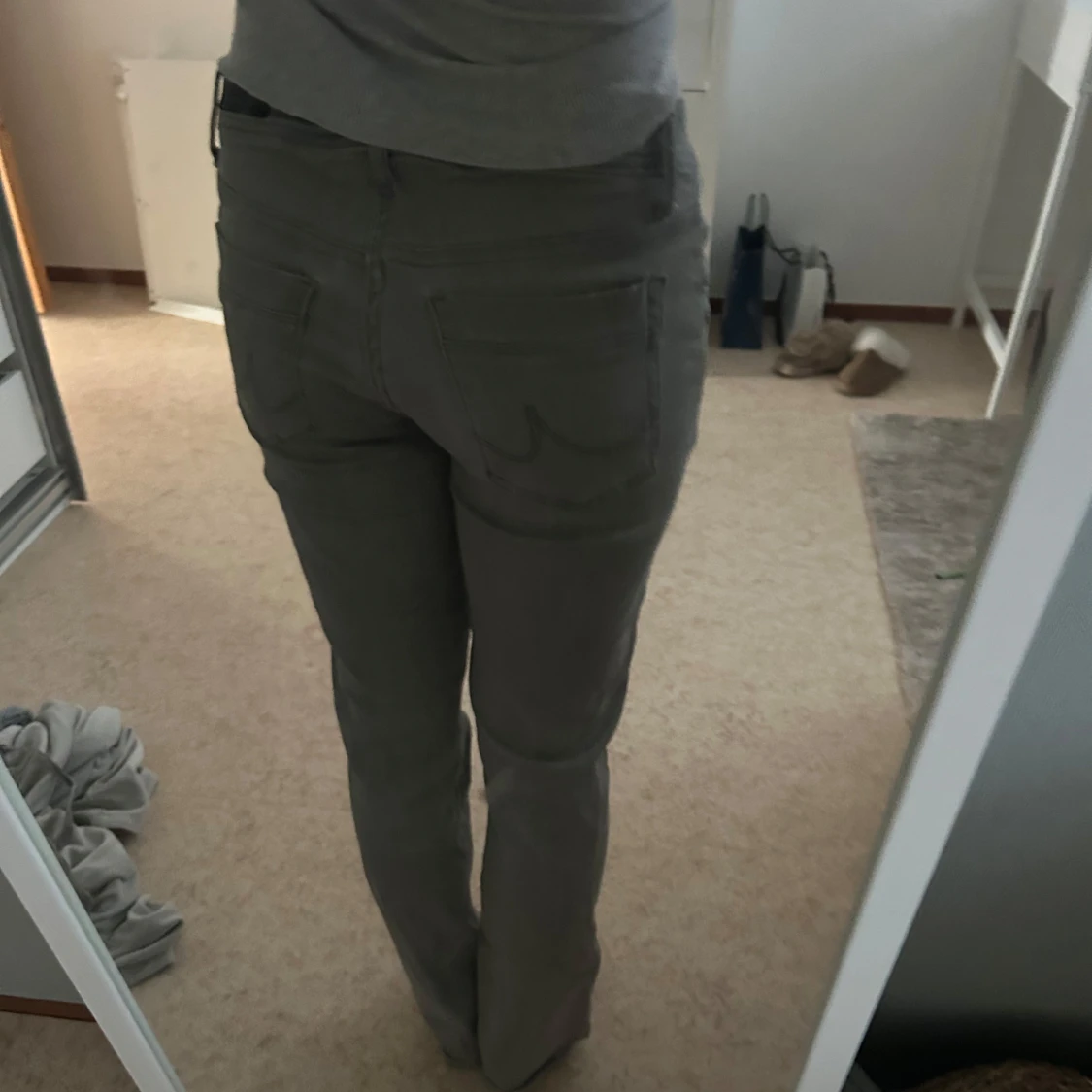 Lågmidjade jeans - 1