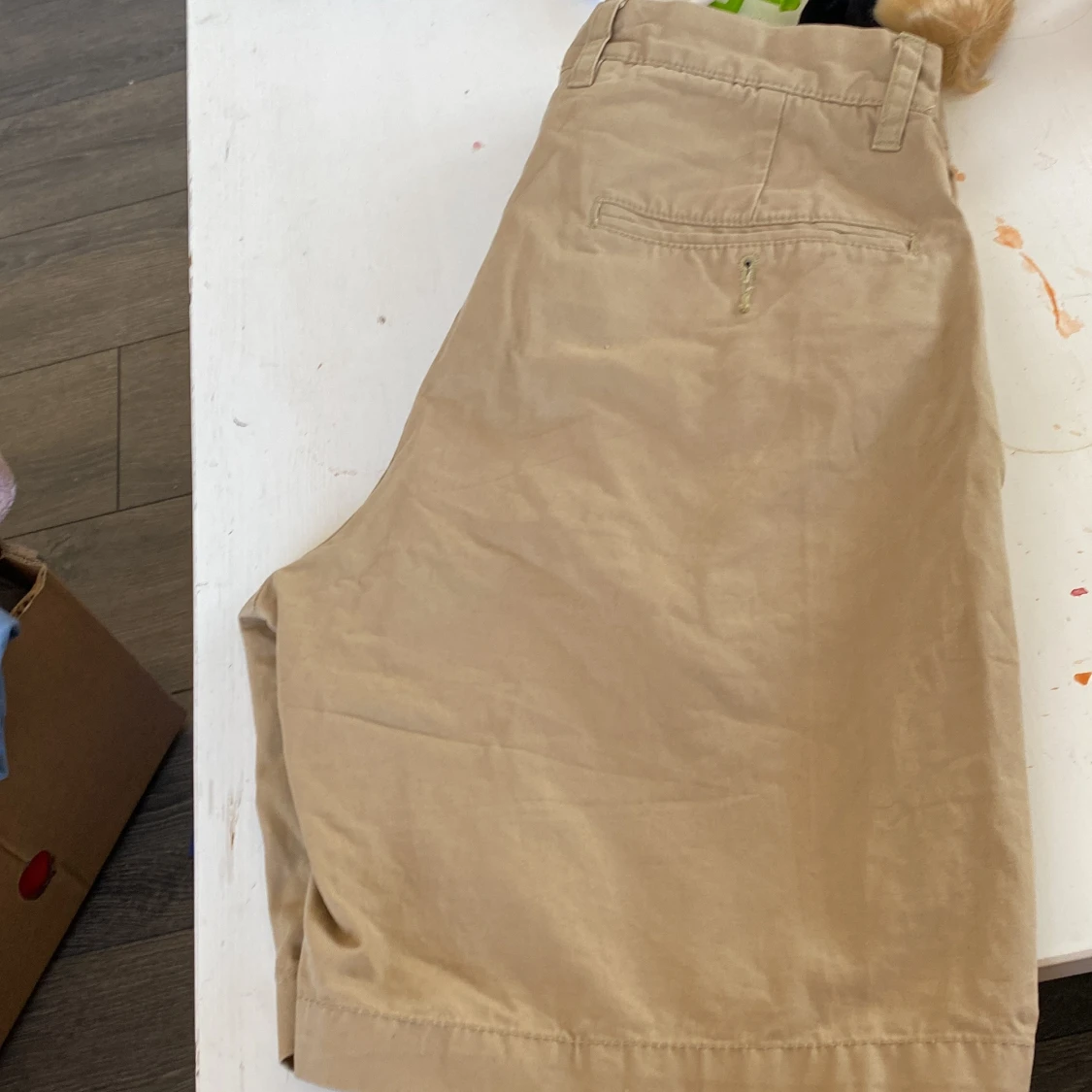 Beige shorts från L.O.G.G. H&M