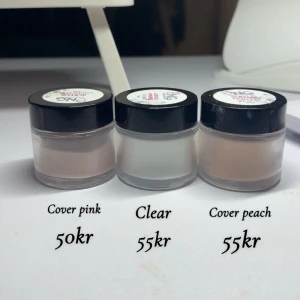 Akryl pulver - Använder inte längre från nagelgiganten några är använda 