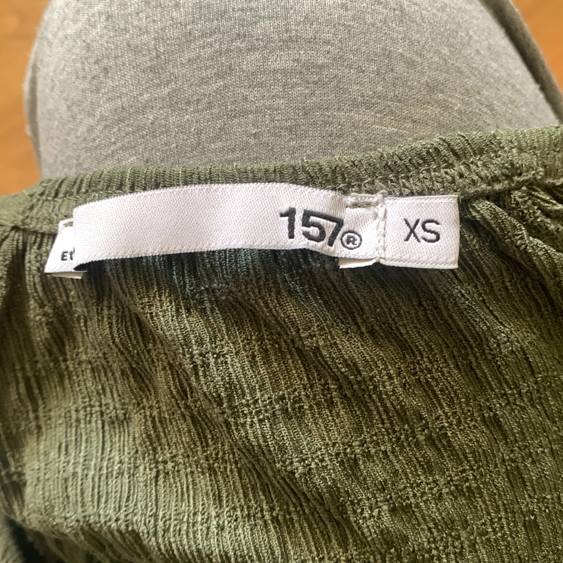 Grön blus med snörning från lager 157 - 2