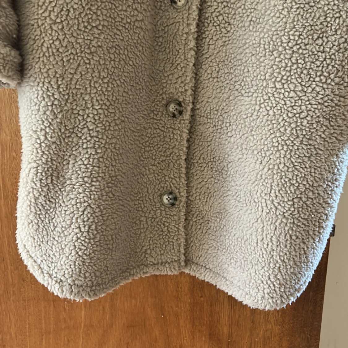 Beige teddyjacka från Jacqueline de Yong - 2