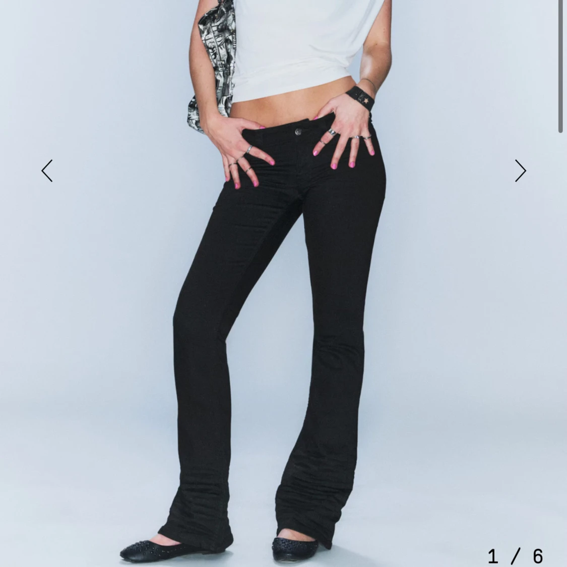 Svarta bootcut jeans från cheap Monday