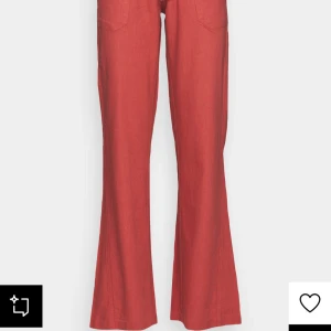 Roxy linne byxor - Andvända ett fåtal gpnger, så inga slitage! Skriv för fler bilder!💕