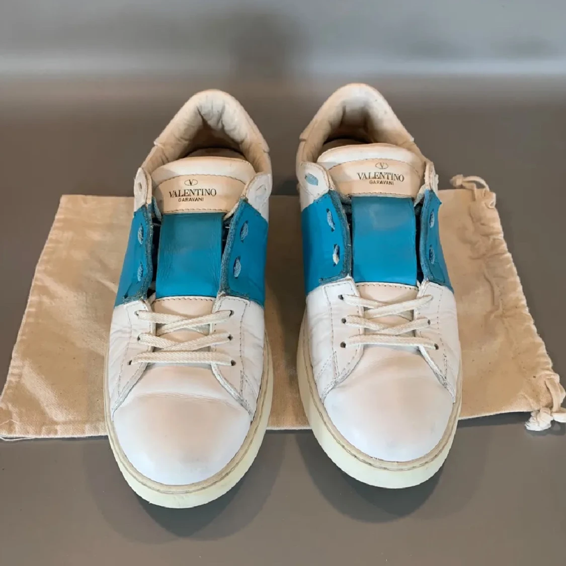 Valentino opens  - 1