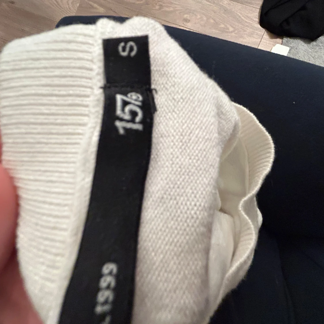 Vit stickad tröja från 157 - 1