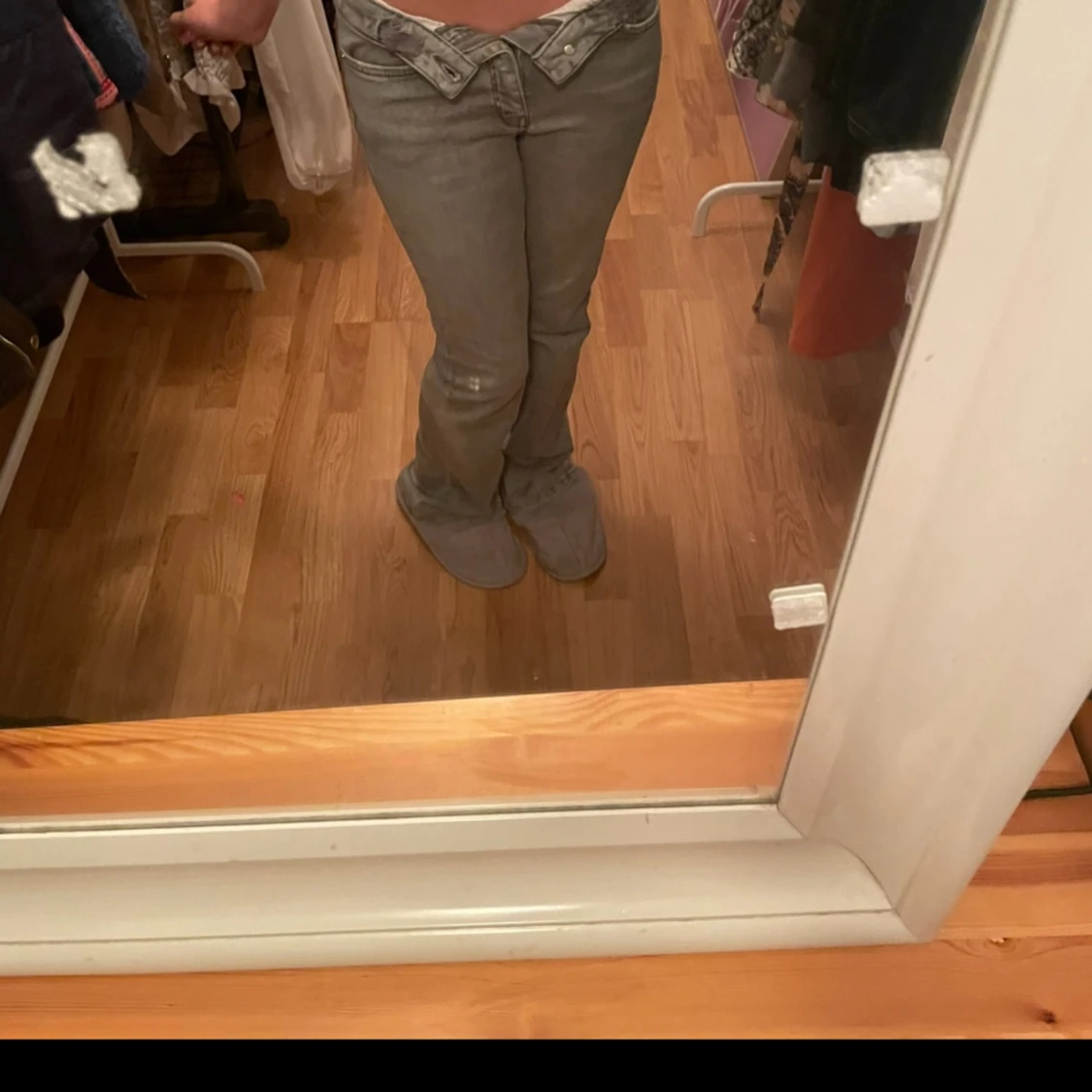 Grå jeans  - 1
