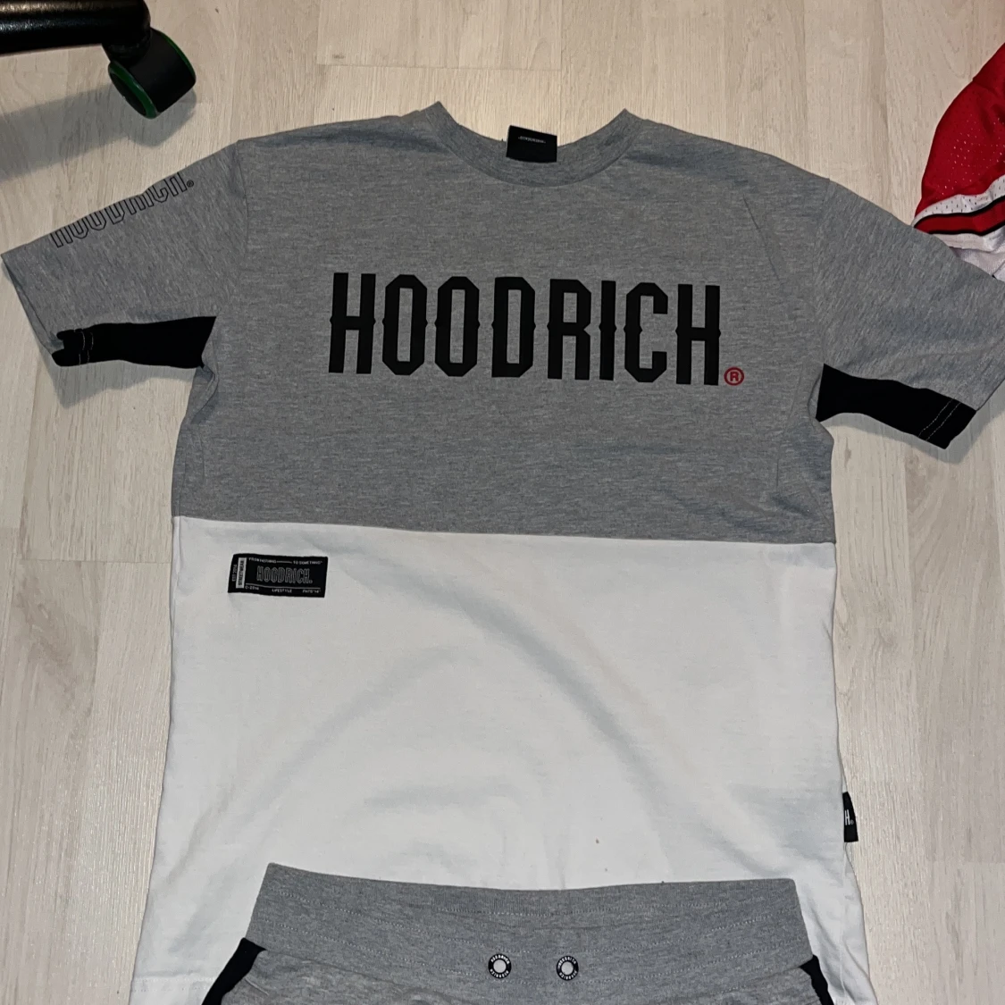 Hoodrich T-shirt och shorts - 2