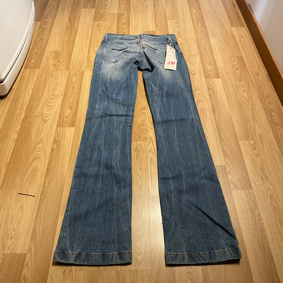 Lågmidjade bootcut jeans  - 1
