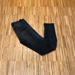 Replay jeans - Replay | stl 31:32 | skick 7,8/10 | modell Luz/flex | pris kan diskuteras!