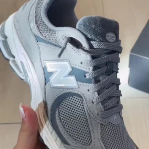 New balance 2002r - Grå new balance 2002r, bra skick