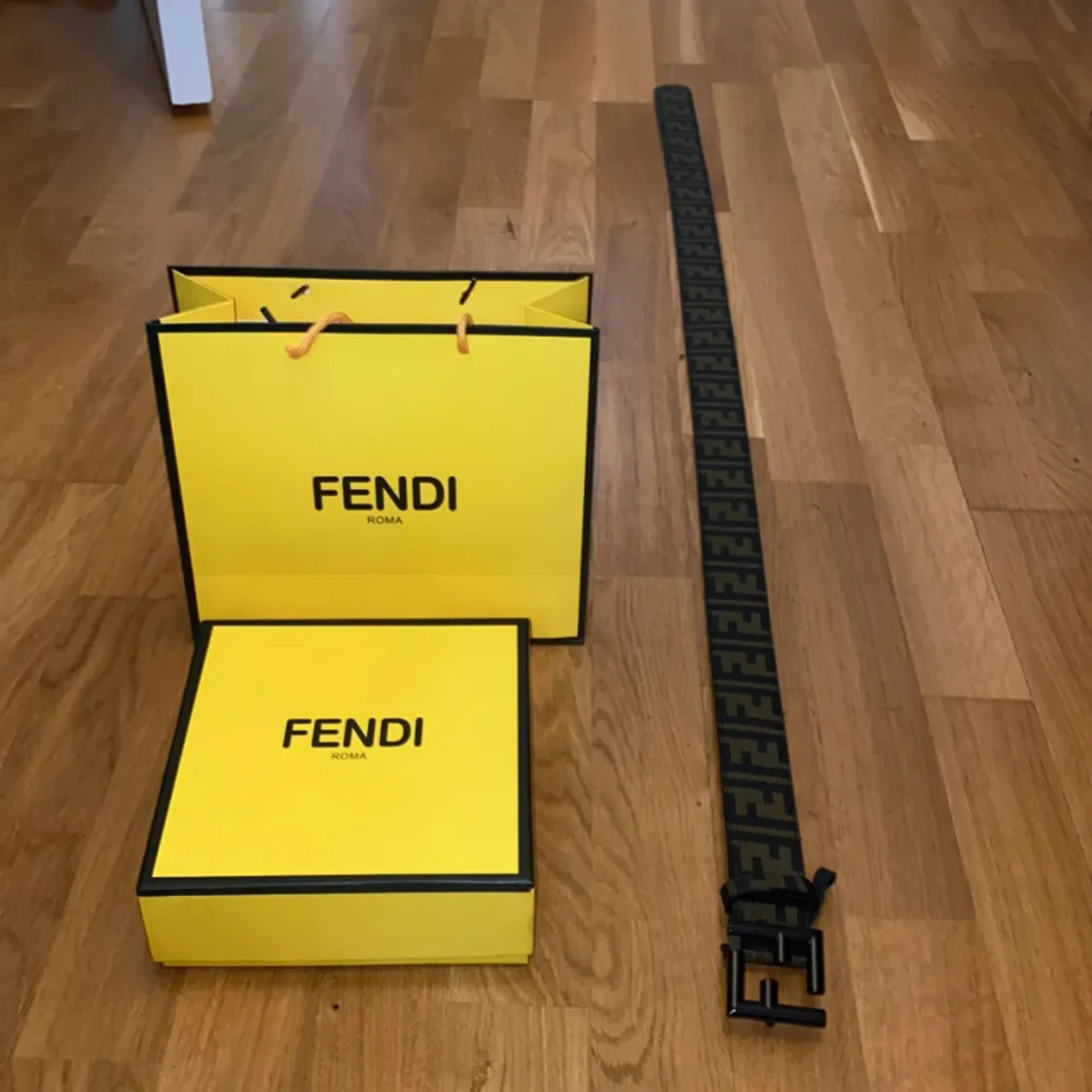 Fendi bälte (pris kan diskuteras ) - 1