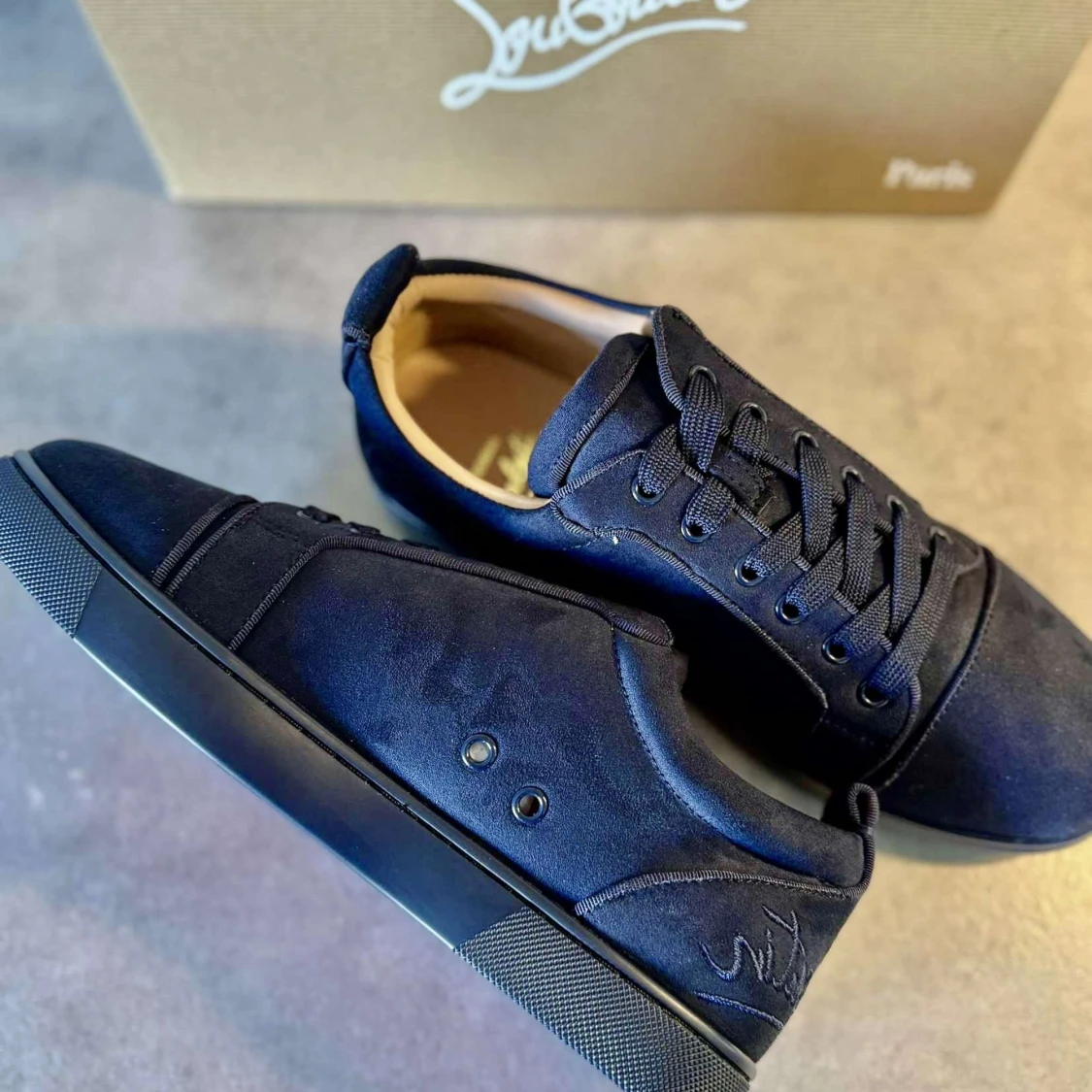 Mörkblå sneakers från Christian Louboutin - 3