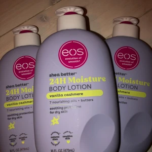 EOS Body Lotion Vanilla Cashmere - Body lotion från EOS med doft av vanilla cashmere. Köpt i USA helt oöppnad.🎀