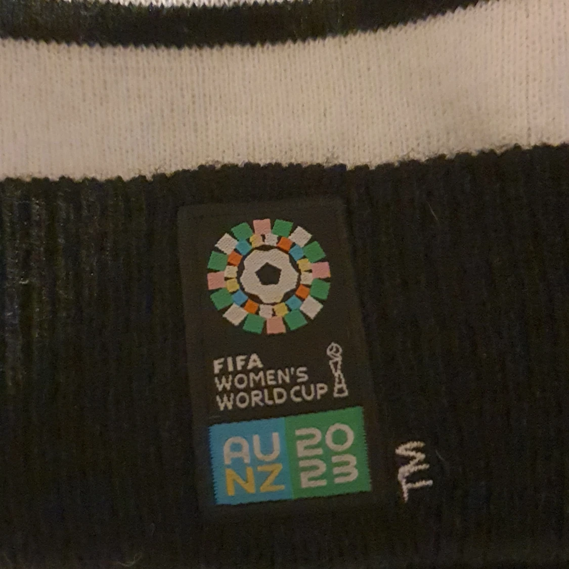 Svartvit mössa med texten GERMANY och FIFA Women's World Cup-märke - 2