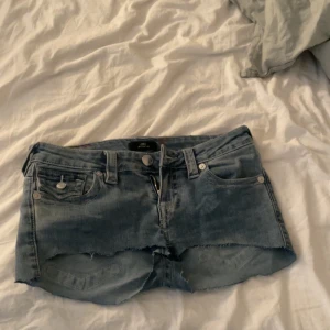 True religion shorts - Så fina shorts från true religion 🥰