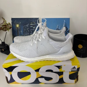 Adidas ultraboost  - Adidas ultraboost i nyskick | Storlek 46 men passar 45 | Fraktar samma dag om köp sker innan 22:00