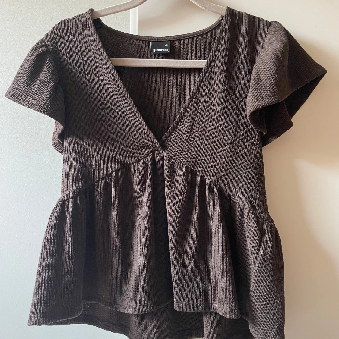 Brun blus från Gina Tricot 🤎