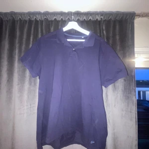 Stenströms pike blå - Hej, säljer nu min stenströms pike i färgen blå eftersom den ej passar mig längre! Condition är: 9/10 Hör av dig om du har några frågor!