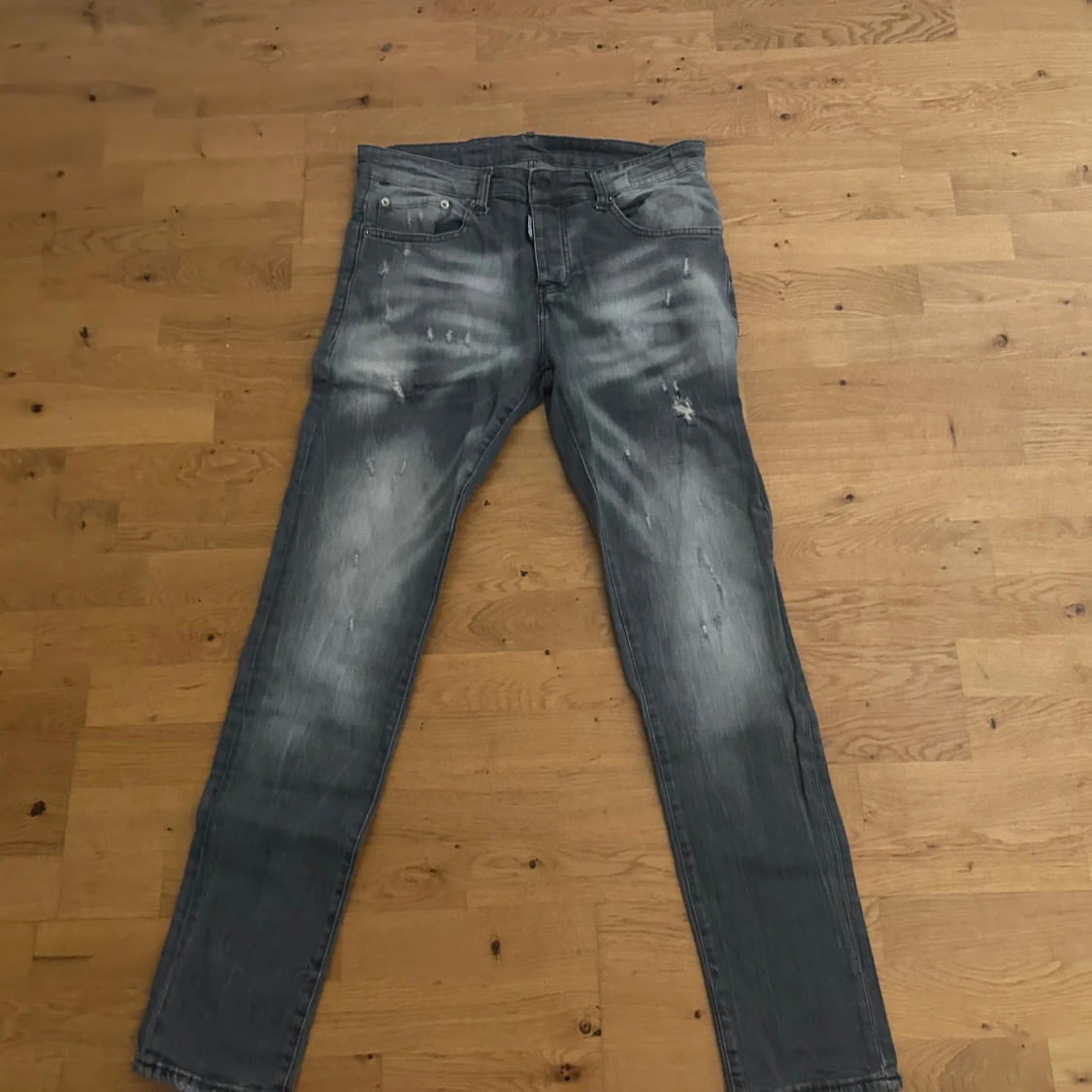 Grå jeans från Dsquared2