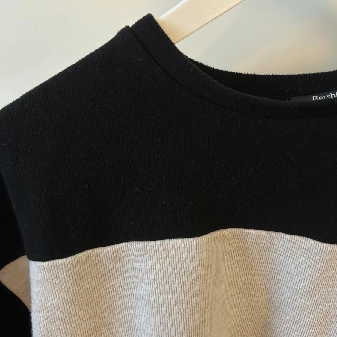 Svart tröja från Bershka - 3