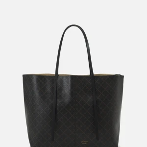 Säljer denna väska från Malene Birger - Mörkbrun shoppingväska från By Malene Birger