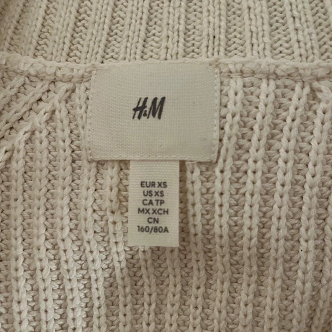 Beige stickad tröja från H&M - 3