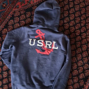 Ralph Lauren hoodie - RL Hoodie | Size S passar M | Nypris 2800 | Inga defekter | Skriv om du undrar något!