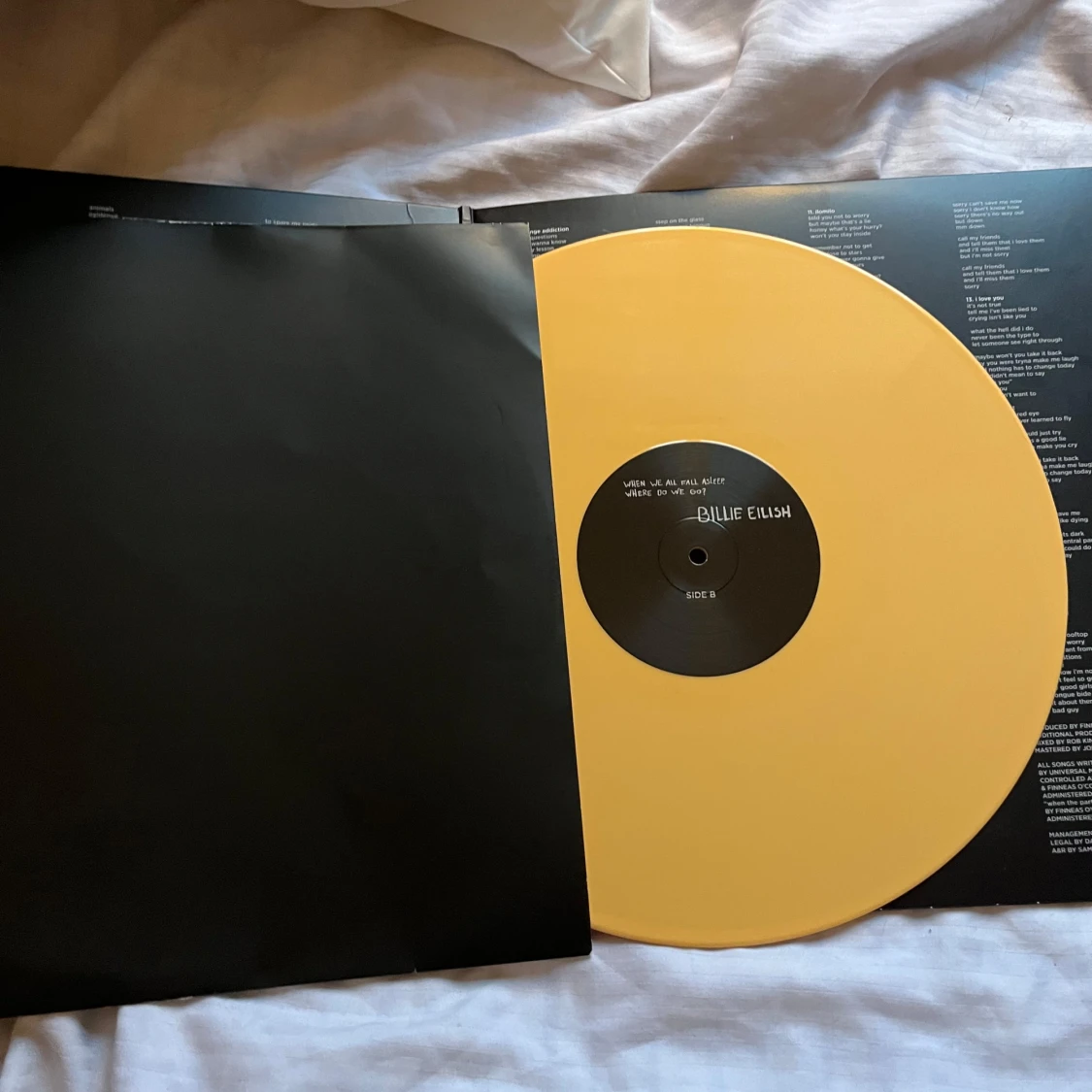 Bille eilish skiva - 1