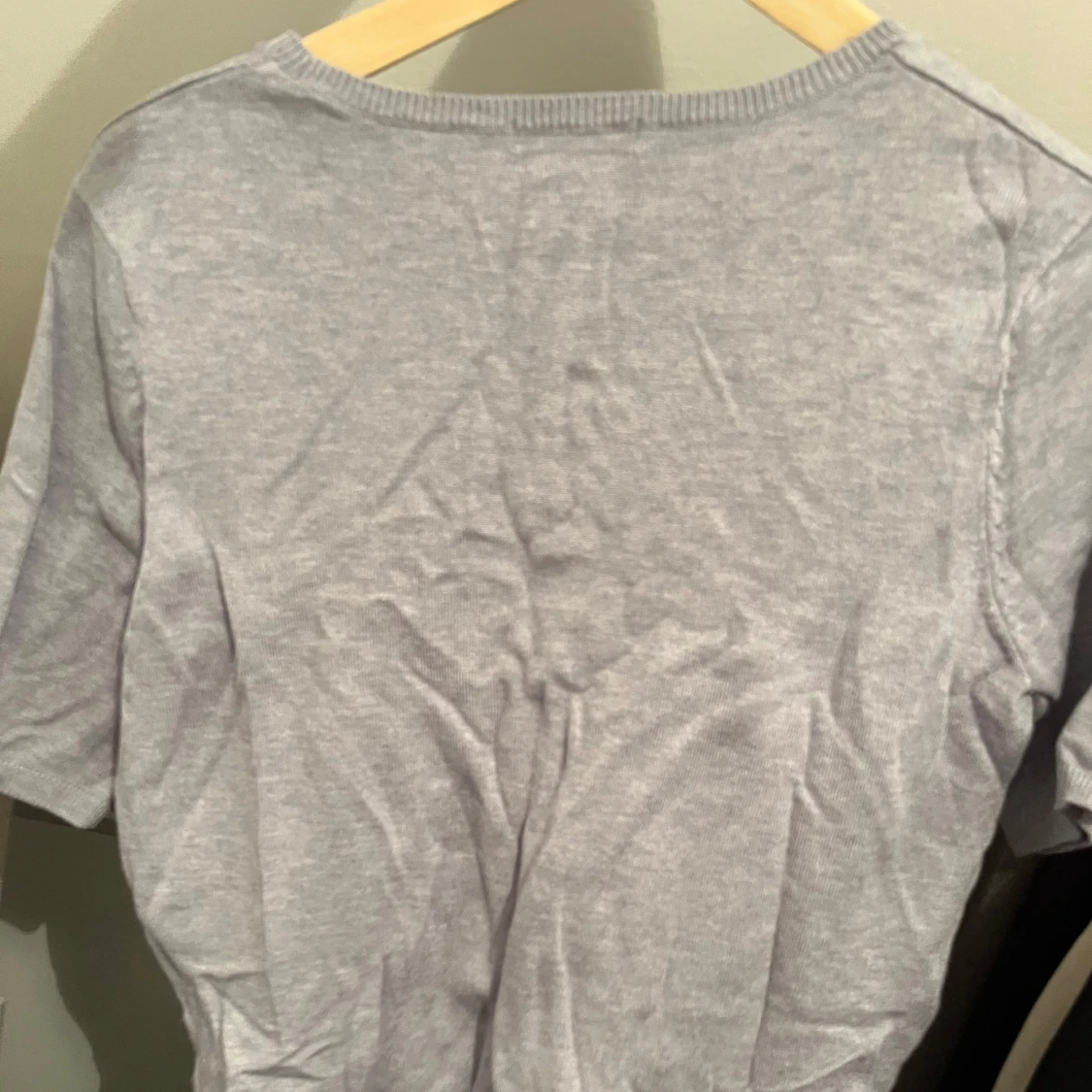 Grå tröja från H&M - 1