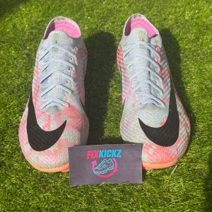 Nike Air Zoom - Produkt: Nike Air Zoom Storlek: 45.5 Skick: Gently Used Nypris: 3000  Info: