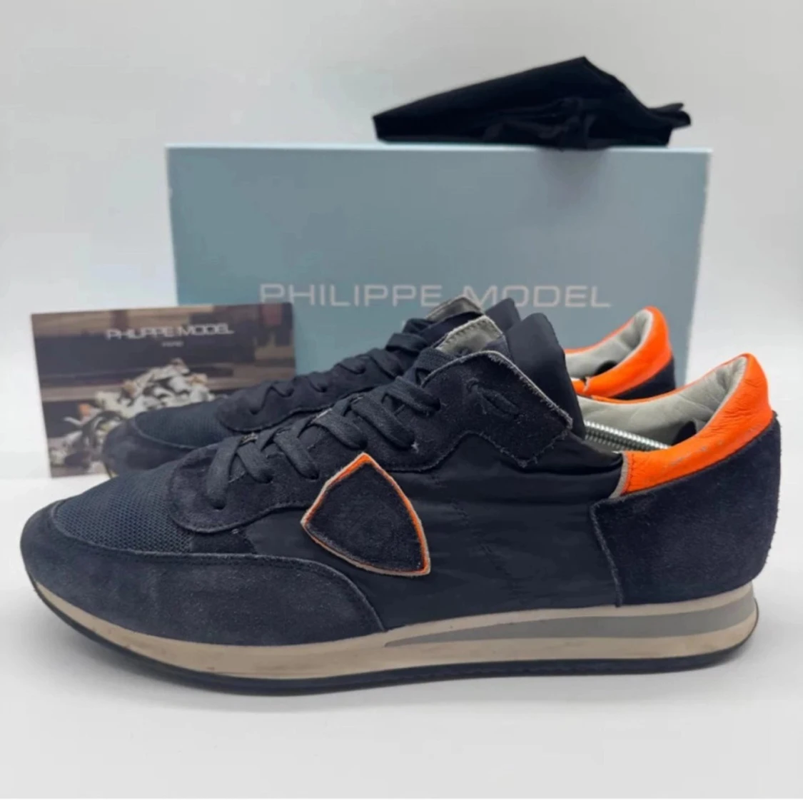 Svarta sneakers från Philippe Model - 2